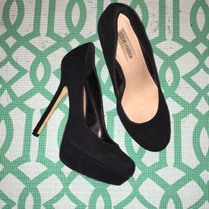 8.5 Black Steve Madden Heels